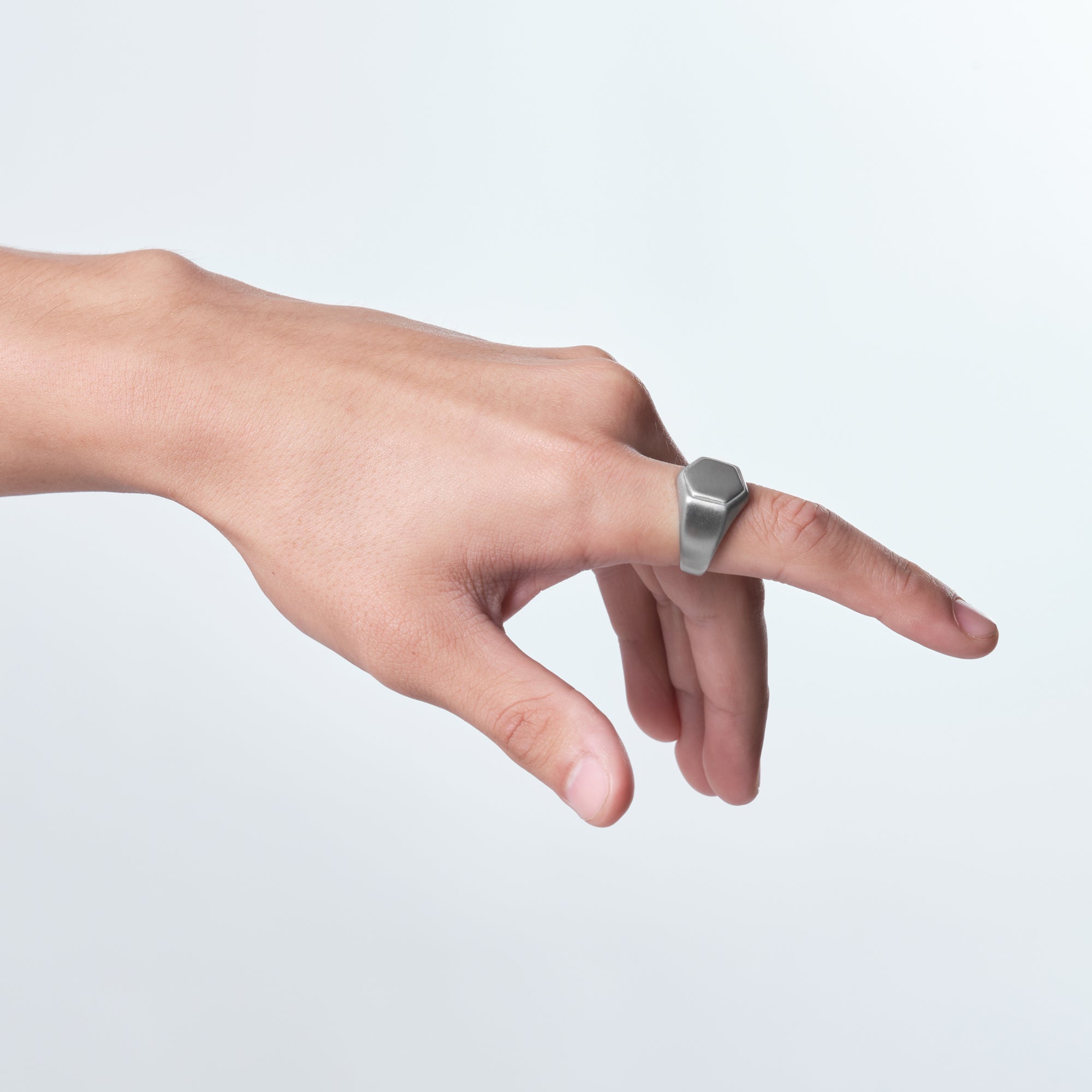 Marshall® Hex Ring